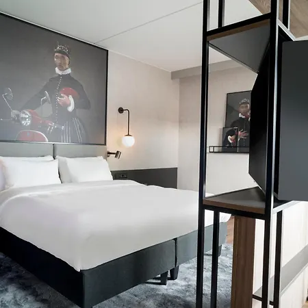 Radisson Red, Oslo Airport فندق
