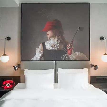 Radisson Red, Oslo Airport Hotel 4*