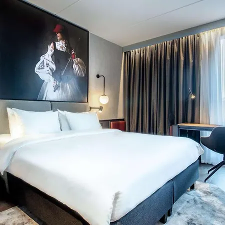 Radisson Red, Oslo Airport 4* غاردرموان