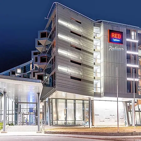 Radisson Red, Oslo Airport 4*