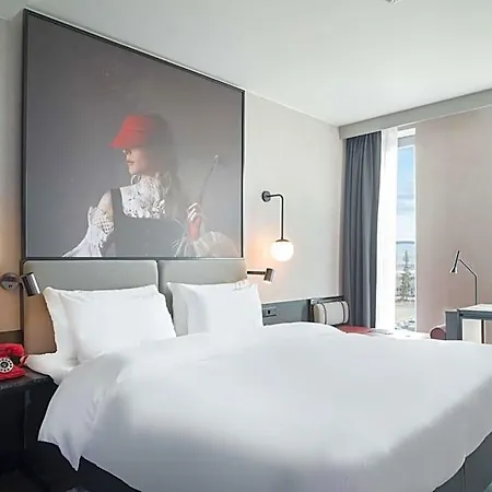 Radisson Red, Oslo Airport
