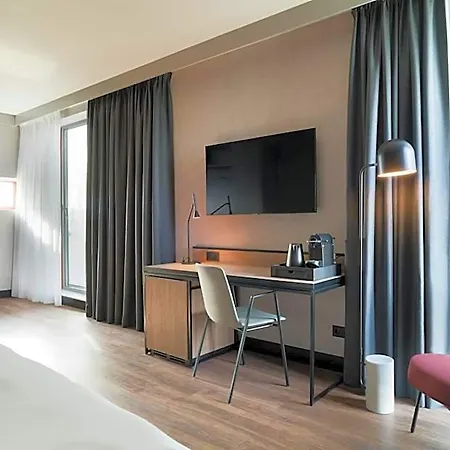 Radisson Red, Oslo Airport فندق غاردرموان