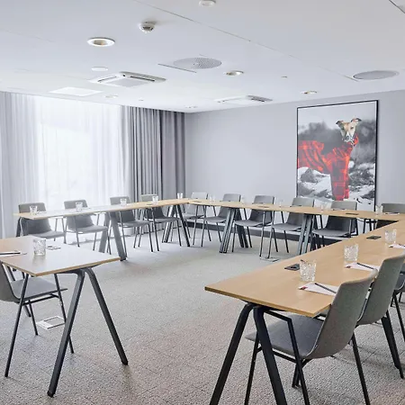 Radisson Red, Oslo Airport 4* 가르데르모엔