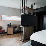 Ξενοδοχείο Radisson Red, Oslo Airport 4*