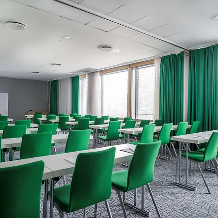 Hotel Radisson Red, Oslo Airport 4*