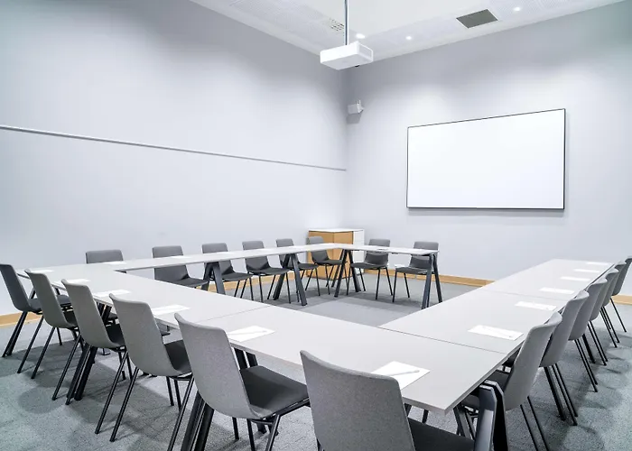 Radisson Red, Oslo Airport Hotel 4*