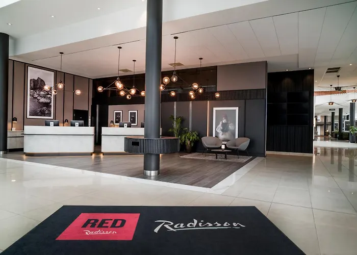 Radisson Red, Oslo Airport Hotel 4*
