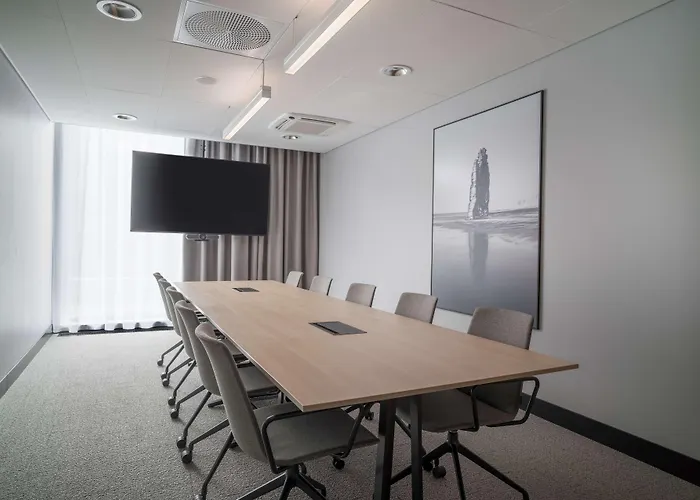 Radisson Red, Oslo Airport Hotel 4*