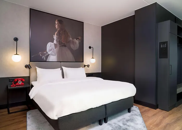 Radisson Red, Oslo Airport Hotel 4*